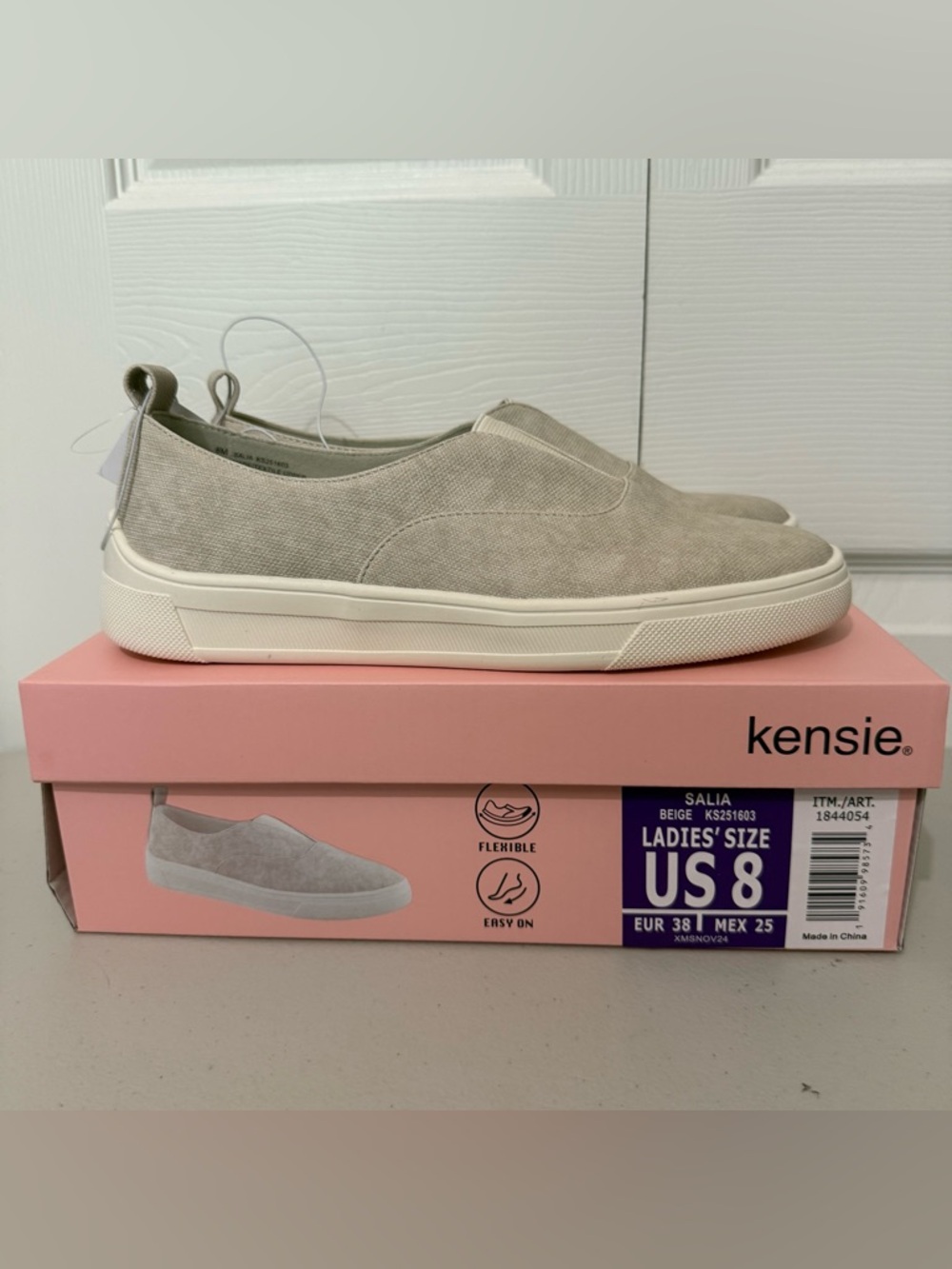 Kensie Salia Beige Ladies Size Canvas Slip-on Shoe Size 8